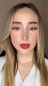 Elaine Sammut (@elaine.sam.7) • Facebook