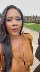 Shauna Davidson Curry