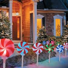 How Sweet Our Peppermint Candy Path Lights Outdoor Christmas Decoration Changes Colo Christmas Pathway Lights Candy Christmas Decorations Diy Christmas Lights