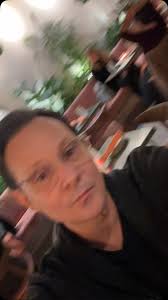 #fyp enjoying drinks and dinner with friends! Mine is a #mocktail 😜