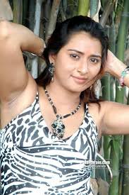 Half pink and half fuchsia colorbase design: Actress Armpits Moredesiarmpits Twitter