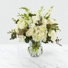 Madeline's flowers offers unique wedding, events design and every day flowers to suite your needs! Madeline S Flower Shop Gala Luxury Bouquet Edmond Ok 73034 Ftd Florist Flower And Gift Delivery