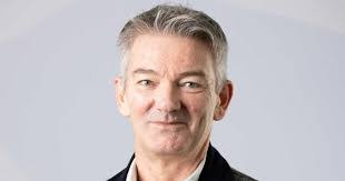 Jennifer Harstad's Instagram, Twitter & Facebook