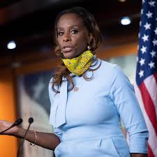 House impeachment managers played graphic video showing a violent mob of donald trump's supporters rampaging through the u.s. Who Is Stacey Plaskett An Impeachment Manager Who Couldn T Vote To Impeach The New York Times