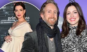 Anne hathaway apologized to the disabled community after criticism over 'the witches'. Anne Hathaway And Husband Adam Shulman Have Named Their Second Child Jack Daily Mail Online