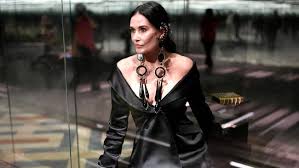 Her stepfather danny guynes didn't add much stability to her life either. Demi Moore S New Look Photos Show How Much She S Changed