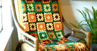 Discover easy blanket knitting patterns as well as cable knit throws, picture blankets and more fantastic knitted blanket explore our blanket knitting patterns bursting with inspiration in so many styles. 1970s Vintage Afghan Knit Granny Square Blanket 70s Vintage Home Women S Fashion At Repinned Net