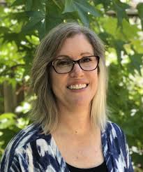 Cathy Mathews's Instagram, Twitter & Facebook