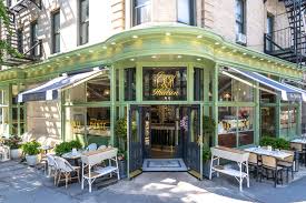 Concierge services, outdoor grills, and vending machines are also available. Can Socially Distant Bar Be Effortlessly Chic Dante Thinks So Vogue