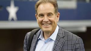 CBS' Jim Nantz will reach a rare broadcasting milestone when he calls his  500th NFL game Sunday