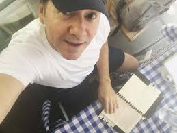 Kevin spacey is a sexual predator. Actor Anthony Rapp Demanda A Kevin Spacey Por Abuso Sexual En 1980