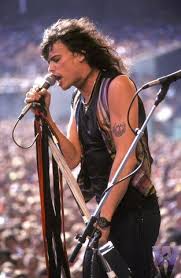 Steven Tyler I Don T Want To Miss A Thing Aerosmith Have Seen Him So Many Times That I Know He Is Singing I Don T Want To Miss A Thing I Have Been Blessed To S Steven Tyler Aerosmith Tyler Aerosmith