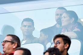 Ethereum (eth) detailed transaction info for txhash 0x65ddffebf1af431748a403a663d1df783eb6e784401eb38c5496624f8b48c140. Dolores Aveiro Young Cristiano Ronaldo Father Job Contactos Aqui Presentes Na Pagina Unicamente Profissional Welcome To The Blog