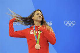 Jun 12, 2021 · kezdőlap > sport > kapás boglárka egyik nagy ellenfele nem úszik az olimpián. Rio 2016 A Net Nem Bir El Annyi Szerelmes Emojit Amennyit Kapas K
