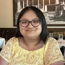 Claire Casper's Instagram, Twitter & Facebook