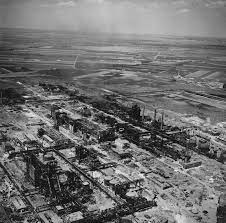 Works in the german industrial town of magdeburg which was the target of air attacks by aircraft of raf bomber command. Ruins Of Magdeburg Nord Barleben Schwerin Krosigk Damm 1945 World War Photos