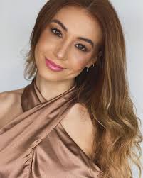 Claudia Kramer (@claudiakramer) • Instagram photos and videos