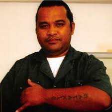 Listen to Kiribati by BayBii Joutha Kurn in kiribati playlist online for  free