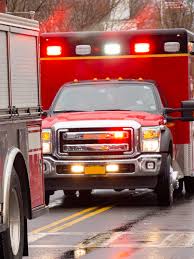 Man dies after truck crashes into another on I-275 in Springdale