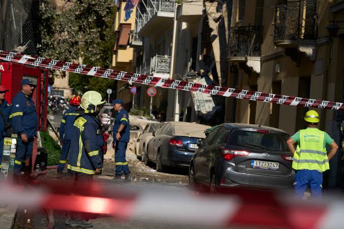 Blast near Acropolis in Greece injures 2, collapses a building. Local media  say gas leak suspected | NEWS10 ABC