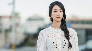 In the drama, young is a children's book author and gang tae is a health care worker. The Designer Bags Carried By Seo Ye Ji In It S Okay To Not Be Okay Her World Singapore