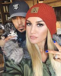 Brittany Aldean Homies Brittany Aldean Jason Aldean Famous Faces