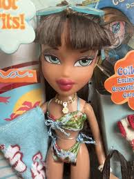 BRATZ Sun-Kissed Summer Collection Dana doll