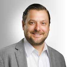 Daniel Kurek's Instagram, Twitter & Facebook