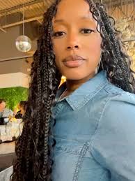 Still keeping it cute 😝 @pri_babii