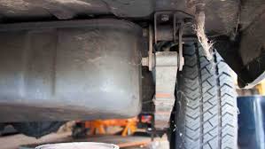 كما تعرضت 75 طائرة للتدمير، منها 27 طائرة تعطلت لأسباب غير حربية. How To Clean Your Fuel Tank Advance Auto Parts