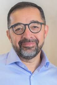 Andrew Grech's Instagram, Twitter & Facebook