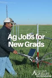 Agriculture One Of The Best Fields For New College Graduates Agriculture Education Agriculture Jobs Ag Jobs