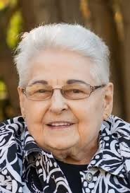 Reinolda Holl Obituary (2018)