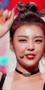 Lia (ITZY) đi diễn mặc scandal nhưng thái độ hời hợt, vũ đạo qua loa: Knet  chán chả buồn ném đá, chỉ thương 4 thành viên còn lại
