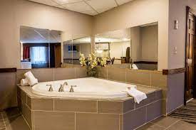 Travelocity has 74 hotels with hot tubs in fort worth, so there's something to suit every budget, style, or trip. Romantic Getaways Romantic Jacuzzi Hotel Near Me Novocom Top