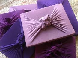 In this video lia griffith will show you how to tie a tiffany style bow in just a few minutes. Creative Diy Gift Wrapping Techniques You Won T Want To Tear Open