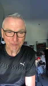 Roland Piano Day mit Rita Goller mein Dad Toni Maier war zu Besuch bei mir  im Geschäft und spielte gleich ein paar Nummern mit Rita gemeinsam hier  Yesterday