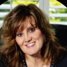 Janet Hendrickson's Instagram, Twitter & Facebook