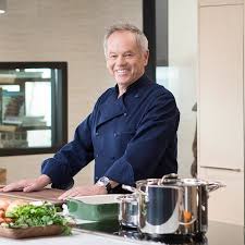 Wolfgang puck, michelin california, aitor zabala. Wolfgang Puck S Veal Demi Glace Recipe How To Make Demi Glace 2021 Masterclass