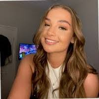 Olivia Troyer's Instagram, Twitter & Facebook