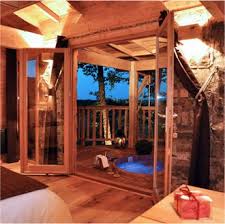 Hotel Dans Les Arbres Reservez Chez Cabane Spa Marmande Cabane Spa Hotel Avec Jacuzzi Privatif Pool House
