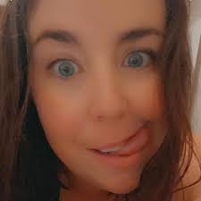 Shantel Kosanke (@shantelschrag)