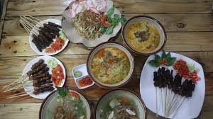 Resep sate kambing, berikut adalah resep resep sate kambing favorit: Ternyata Ini Rahasia Empuk Dan Gurih Sate Maranggi Pa Nur Di Bandung Tribun Jabar