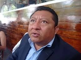 Eusebio Flores's Instagram, Twitter & Facebook