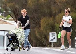 We did not find results for: Ed Sheeran And Wife Cherry Seaborn Walk With Daughter Lyra In Victoria S Mornington Peninsula Aktuelle Boulevard Nachrichten Und Fotogalerien Zu Stars Sternchen