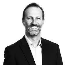 Mark Perry's Instagram, Twitter & Facebook