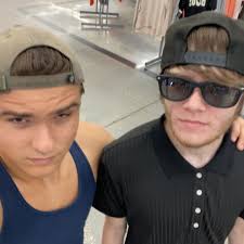 Ethan Kessler (@ethanraykessler) • Instagram photos and videos