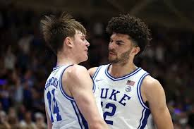 No. 1 Duke blitzes No. 17 North Carolina in the second half on the way to 76-61 win