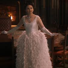 Brautkleid emma lang in ivory by tiffany rose. Which Wedding Dress Do You Think Emma Should Ve Worn At Her Wedding Once Upon A Time Fanpop