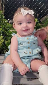 http://babyoftheyear.org/2025/kelly-c739 can you all help with my baby girl  winning !! Even if we don't win it's a honor to be apart of the contest 1  free vote a day is all